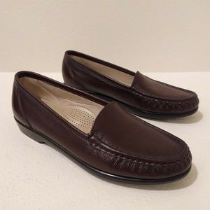 SAS Simplify Burgundy Brown Leather Loafer Shoes Womens 8.5 N Tripad Slip On